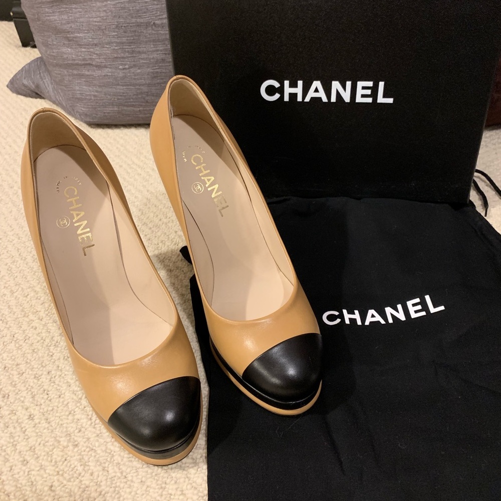 Chanel Escarpins Pumps